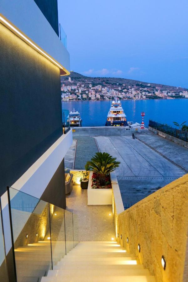 סרנדה Yacht Premium Hotel מראה חיצוני תמונה