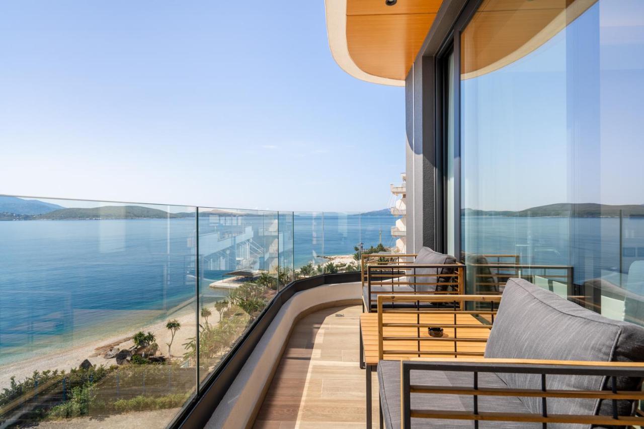 סרנדה Yacht Premium Hotel מראה חיצוני תמונה